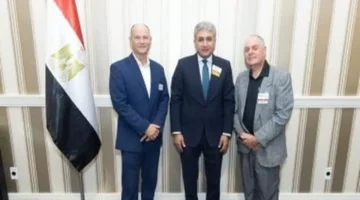 وزير السياحة والآثار يعزز التعاون مع منظمي الرحلات الأمريكيين لتنشيط السوق السياحي 1